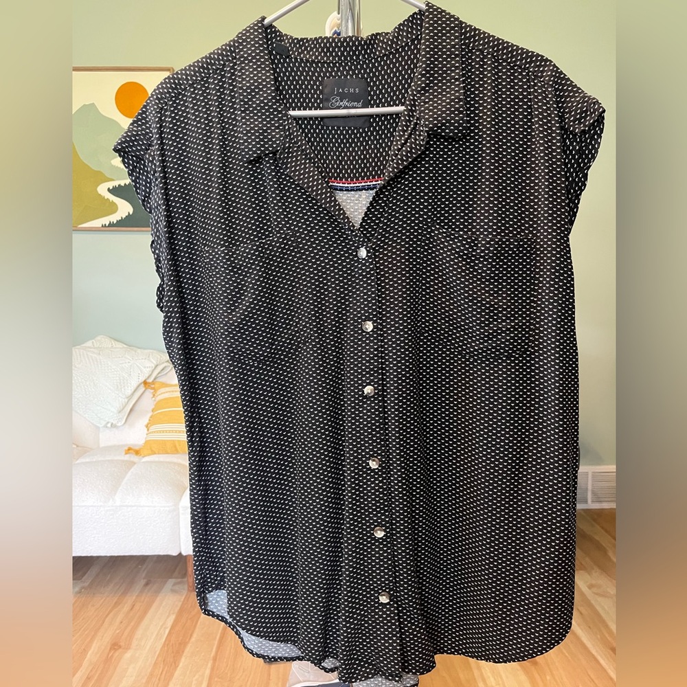 Jachs Girlfriend Black Polka Dot Cap-Sleeve Button Front Top